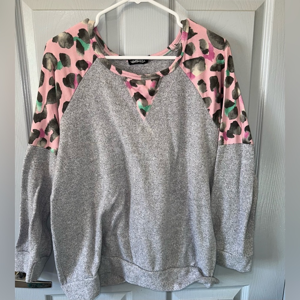 Women’s Long Sleeve shirt Size 3XL
